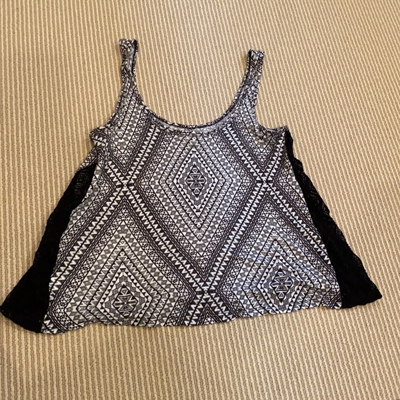 Aeropostale size small tank - Picture 3 of 5